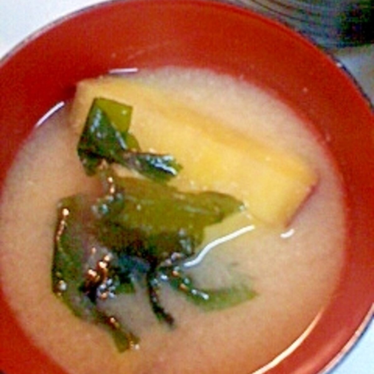 昆布茶とさつまいもの味噌汁 レシピ 作り方 By ジョンとポーク 楽天レシピ 昆布茶とさつまいもの味噌汁 レシピ 作り方 By ジョンとポーク 楽天レシピ